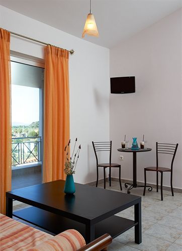 Irene Studios Hotel Evia Dış mekan fotoğraf